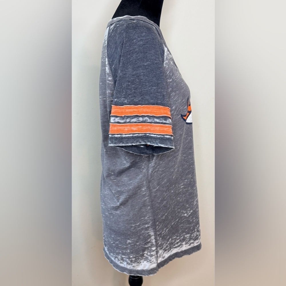 NFL women’s Denver Broncos heather gray distressed short sleeve lightweight LRG - Picture 3 of 6